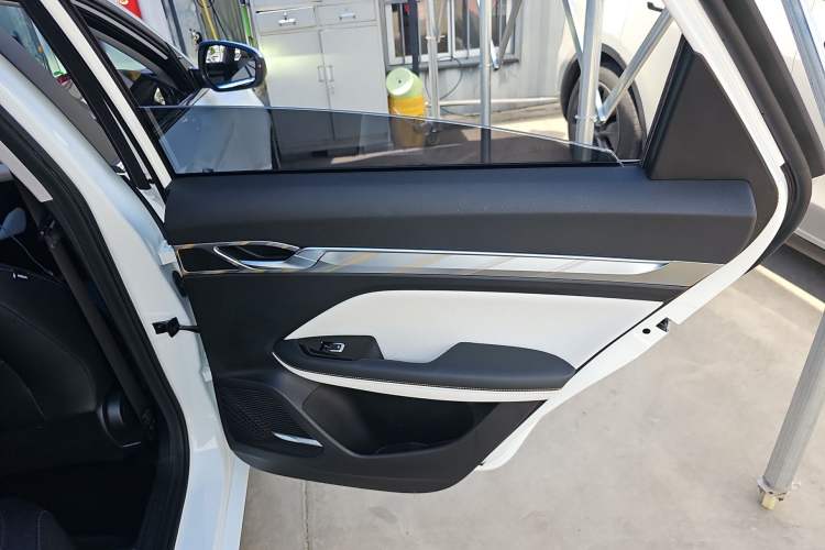 Used Geely Auto Emgrand L 2022 1.4T CVT Flagship Edition
