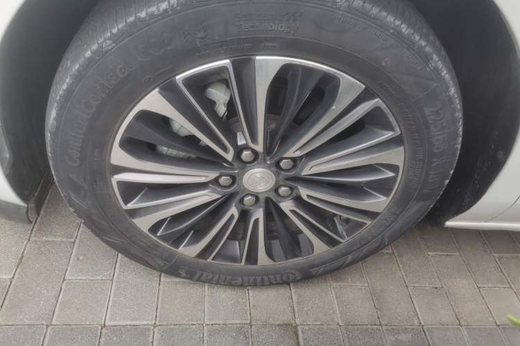 Used Buick GL8 2020 ES Land Cruiser 653T Luxury Model