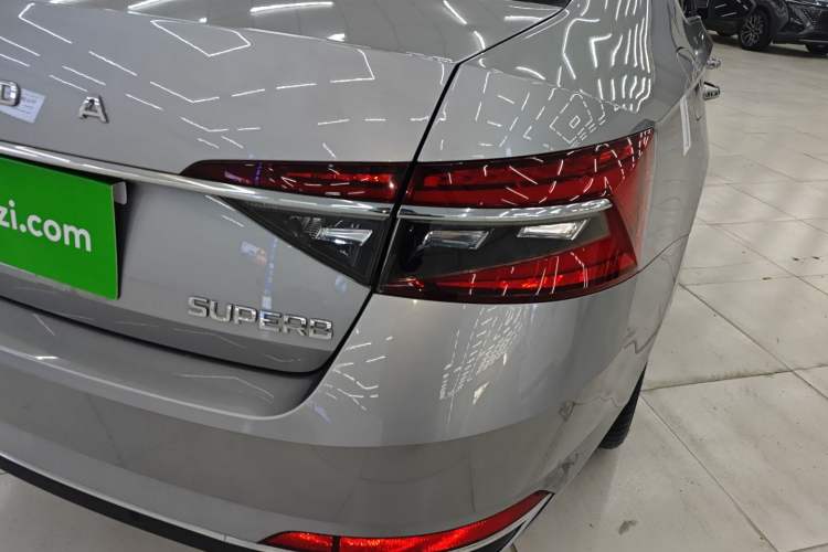 Used Skoda Superb 2023 Facelifted TSI280 DSG Luxury Edition
