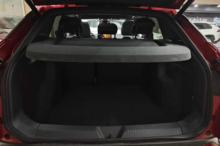 Used Volkswagen ID.4 CROZZ 2021 Long-Range PURE+ Two-Wheel Drive Version
