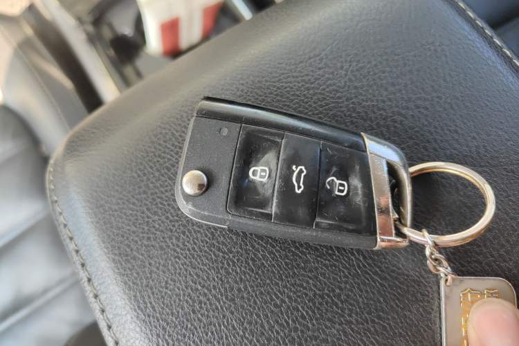 Used Volkswagen Passat 2017 330TSI DSG Luxury Edition
