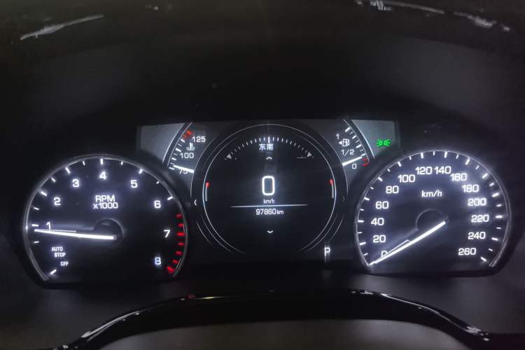 Used Cadillac XT5 2018 25T Luxury Model
