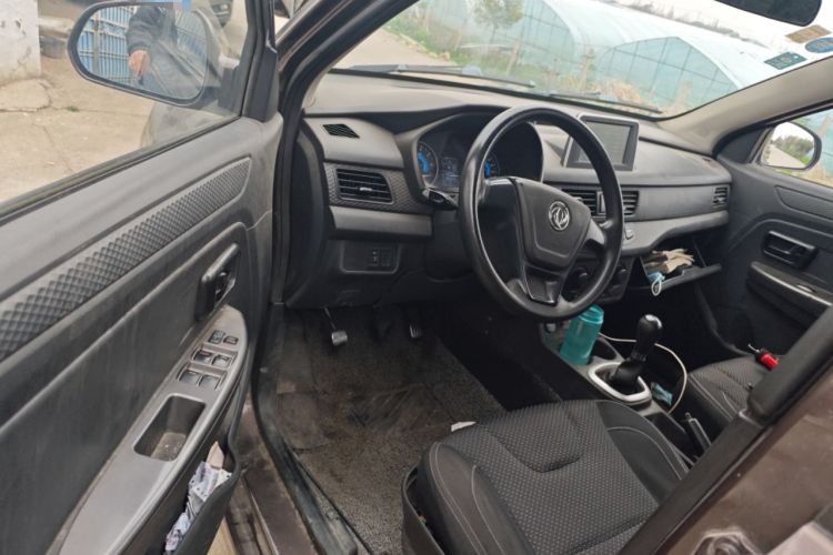 Used Dongfeng Fengon 330 2018 1.5L 330S Premium Edition DK15 Driver Seat