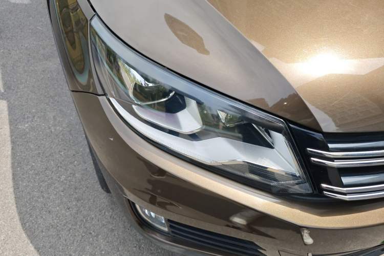 Used Volkswagen Tiguan 2015 1.8TSI Automatic Two-Wheel Drive Luxury Model
