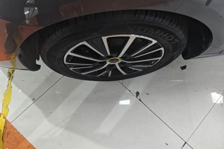 Used Roewe i5 2021 Revised Version 1.5L CVT Diamond Edition
