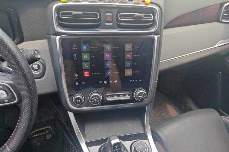 Used Lynk & Co 01 2019 2.0T Four-Wheel Drive Genie Pro Version China VI Standard
