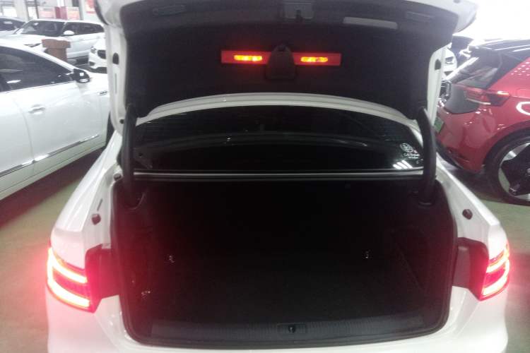 Used Audi A4L 2017 Plus 40 TFSI Fashion Model