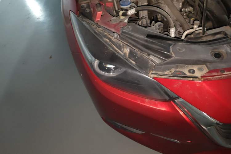 Used Mazda 3 Axela 2019 Cloud-Controlled Sedan 1.5L Automatic Luxury Model China VI Standard