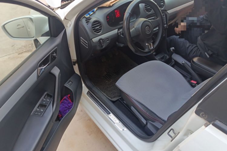 Used Volkswagen Jetta 2013 1.6L Manual Comfort Model