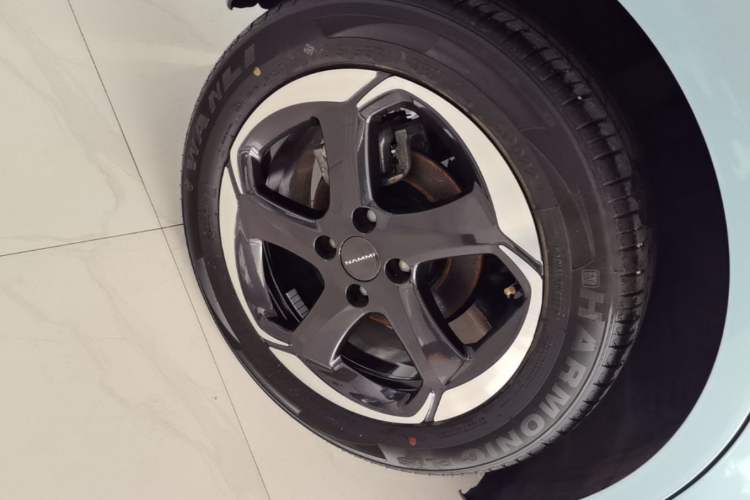 Used Dongfeng NAMMI 01 2024 430 Max Smart+
