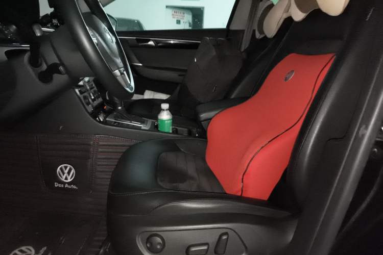 Used Volkswagen Magotan 2013 1.8TSI Luxury Model Left Front Seat