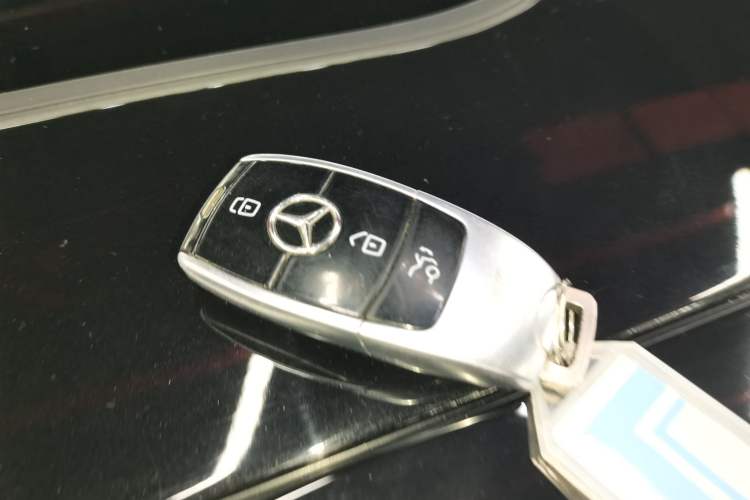 Used Mercedes-Benz E-Class 2018 Facelift E 200 L Sport Edition