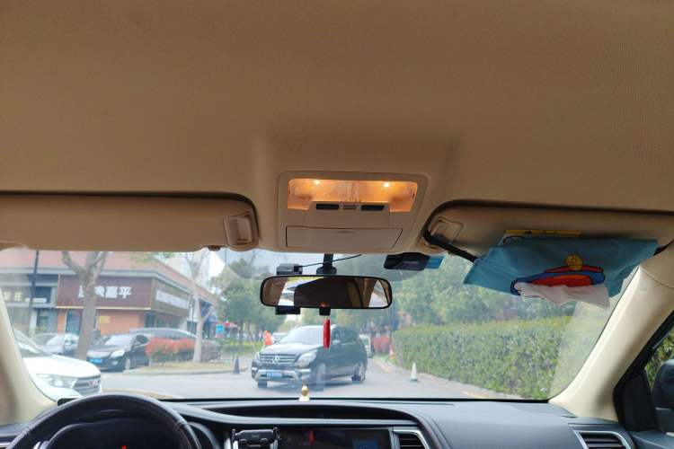 Used Toyota Highlander 2018 2.0T Four-Wheel Drive Elite Edition 7 Seats China VI Standard Headliner