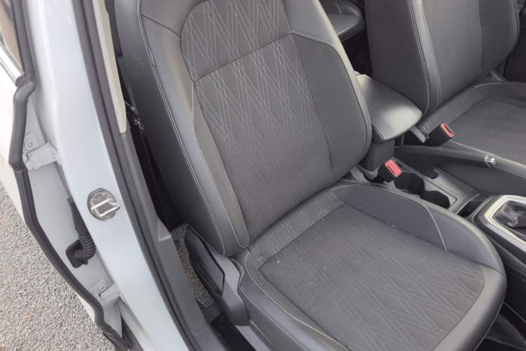 Used Volkswagen T-Cross 2019 1.5L Automatic Comfort Edition Right Front Seat