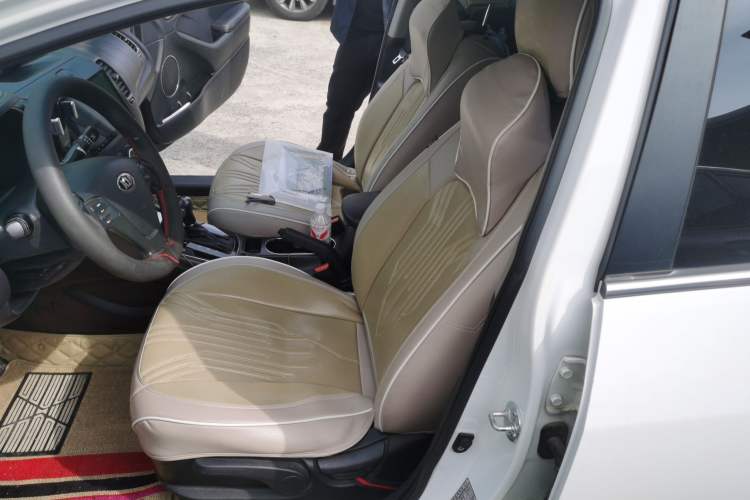 Used Kia K3 2016 1.6L Automatic GLS Left Front Seat