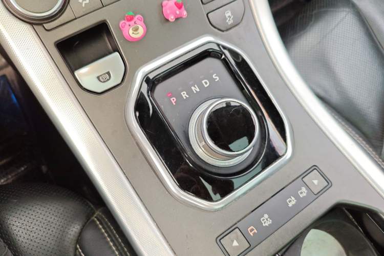 Used Land Rover Range Evoque 2013 2.2T 5-Door Diesel Edition Gear Lever