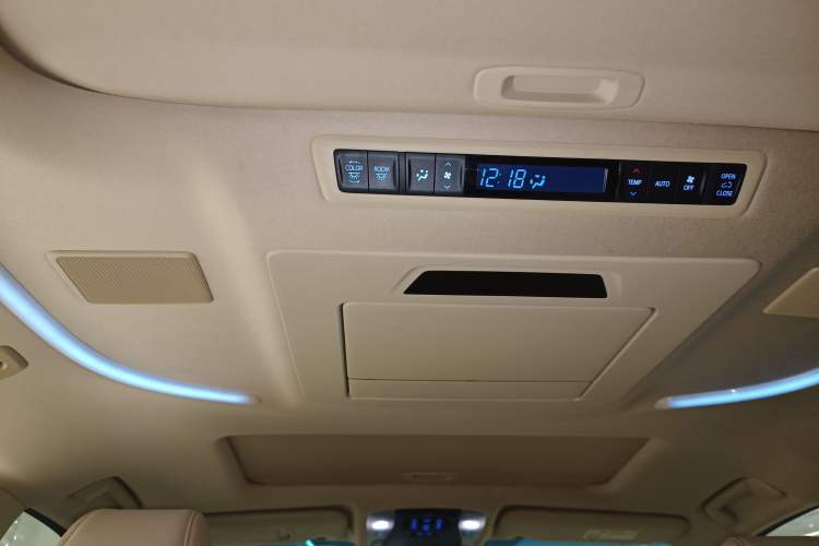 Used Toyota Alphard 2021 Dual-Engine 2.5L Prestige Edition