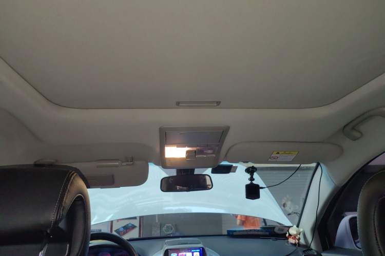 Used Chevrolet Captiva 2017 2.4L 4x4 Flagship Edition 7-Seater Headliner