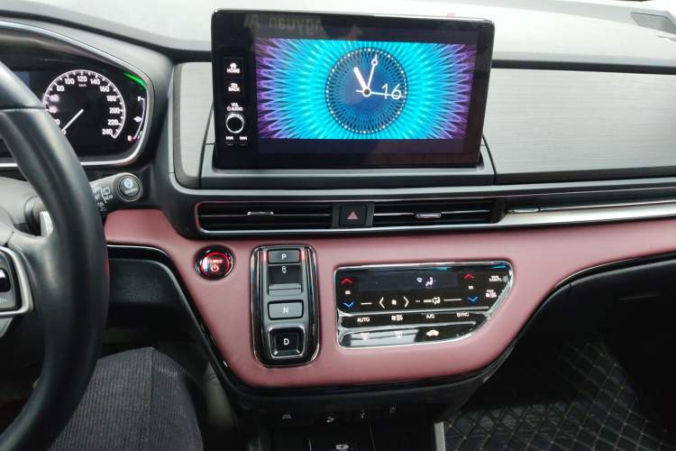 Used Honda Elysion 2024 2.0L eHEV Ultimate Edition Audio And AC Panel