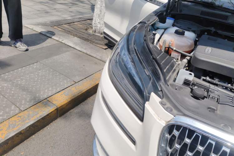 Used Lincoln Corsair 2021 2.0T Two-Wheel-Drive Luxury Edition