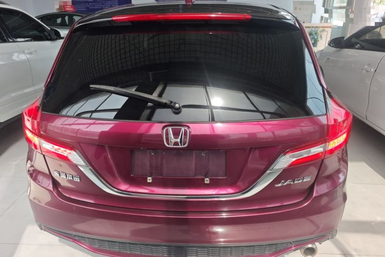 Used Honda Jade 2017 1.8L automatic Comfort version 5 seats