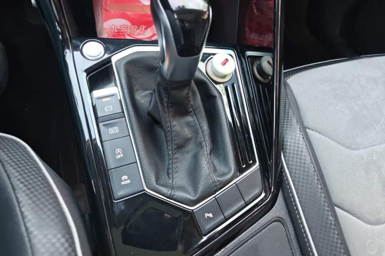 Used Volkswagen Tayron X 2020 330TSI Two-Wheel Drive Luxury Smart Connectivity Version