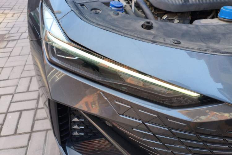 Used CHANGAN UNI-V iDD 2023 ZhiDian iDD 1.5T 113km ZhiKu Model