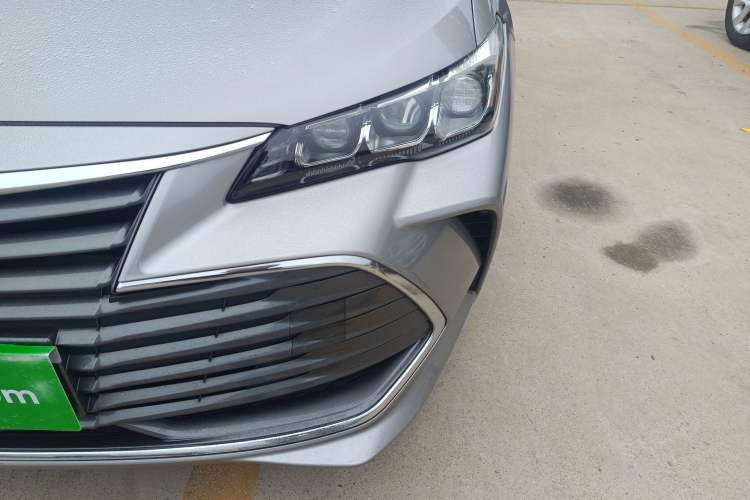 Used Toyota Avalon 2019 2.0L Luxury Edition China VI Standard Left Front Headlight