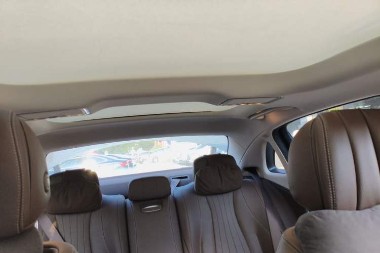 Used Mercedes-Benz E-Class New Energy 2022 Restyled E 350 e L Plug-in Hybrid Sedan