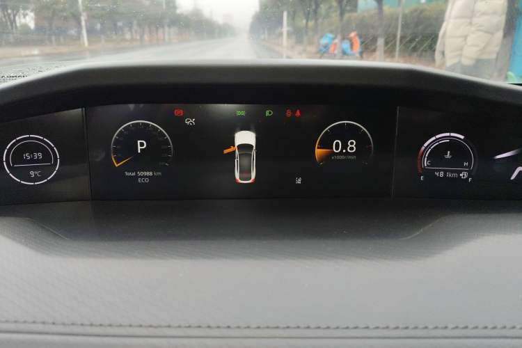 Used Changan UNI-V 2022 1.5T Prestige Version
