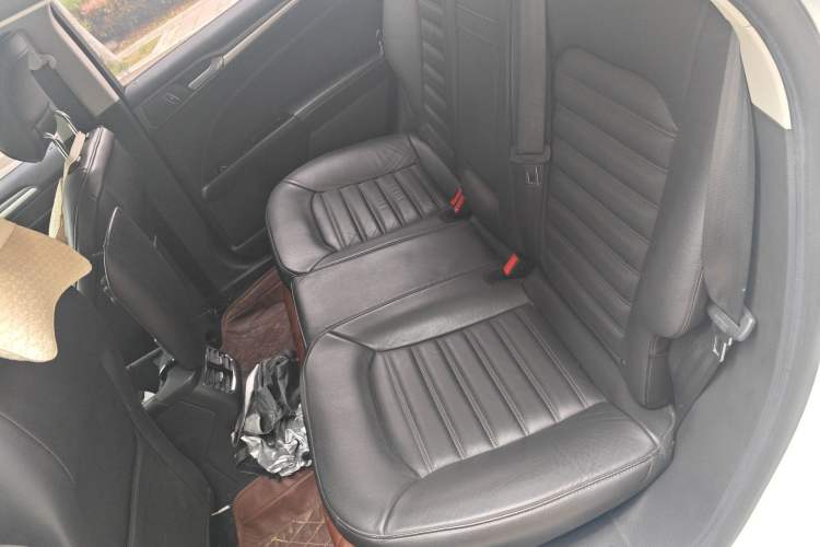 Used Ford Mondeo 2013 1.5L GTDi180 Fashion Edition Left Rear Seat