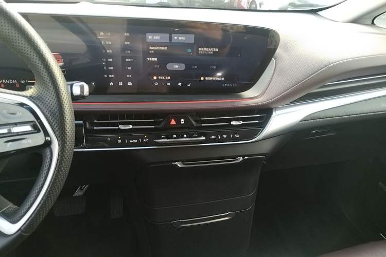 Used Buick Century 2025 2.0T Six-Seater YinShi Edition