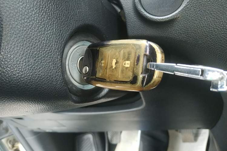 Used CHANGAN CS15 2016 1.5L Manual Luxury Edition