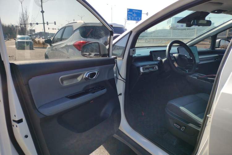 Used AION Y 2023 Plus 510 Smart Edition
