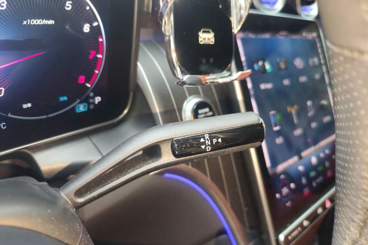 Used Mercedes-Benz GLC 2023 GLC 300 L 4MATIC Luxury 7-Seater