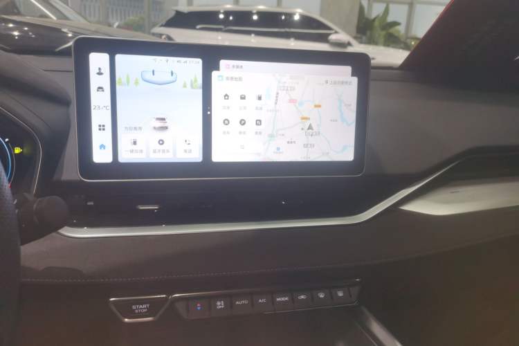 Used Geely Auto Preface 2024 2.0TD Qingyun Edition Audio And AC Panel