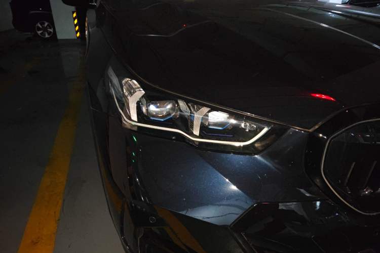 Used BMW 5 Series 2025 530Li Luxury Edition M Sport Package
