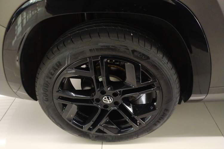 Used Volkswagen Teramont 2025 Tiguan Pro 450TSI Four-Wheel Drive Summit Edition