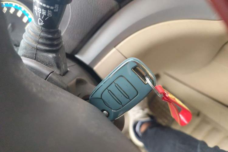 Used Baojun 730 2014 1.5L manual standard trim 7 seats Vehicle Key