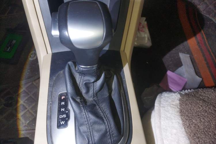 Used Roewe 350 2014 1.5L Automatic Xunda Edition
