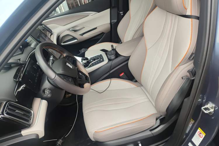 Used BYD Song Pro New Energy 2024 HONOR Edition DM-i 110KM Excellence Model Left Front Seat