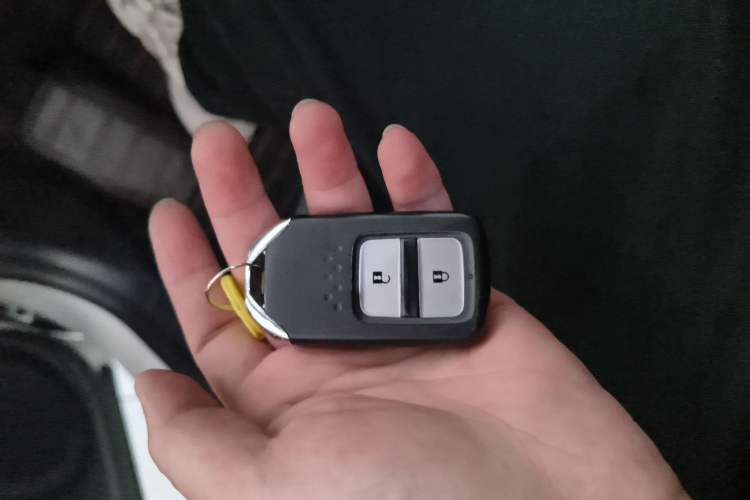 Used Honda Fit 2021 1.5L CVT Trend Edition Vehicle Key