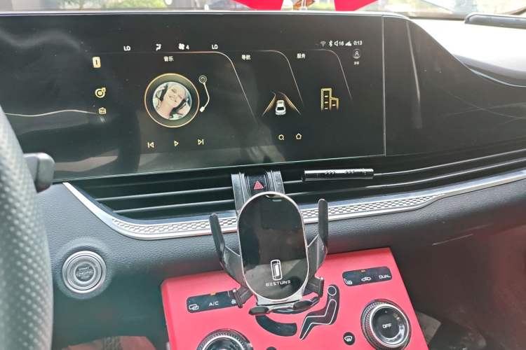 Used Bestune B70 2021 1.5T Automatic 15th Anniversary Edition
