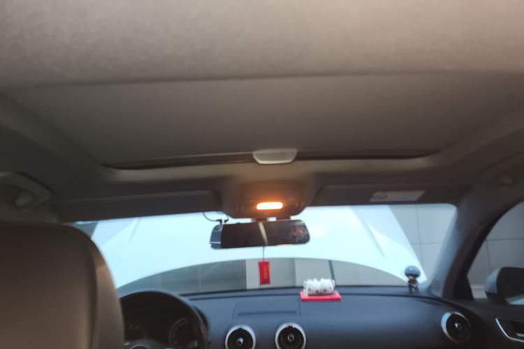 Used Audi A3 2020 Limousine 35 TFSI Fashion Edition China V Emission Standard