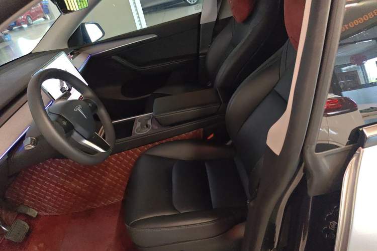 Used Tesla Model Y 2024 Rear-Wheel-Drive Version
