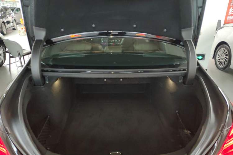 Used Mercedes-Benz S-Class 2017 S 320 L Business Model
