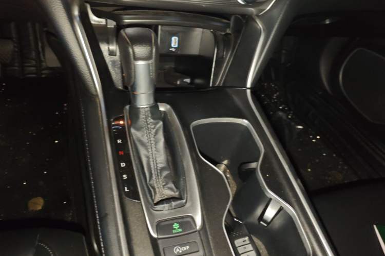 Used Honda Accord 2018 260TURBO Elite Edition China VI Gear Lever