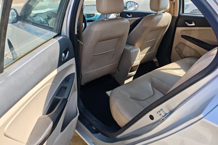 Used Chery Arrizo 3 2015 1.5L Manual - Cool Edition
