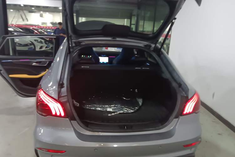 Used MG 6 New Energy 2020 1.5T Hybrid Trophy Flagship Edition