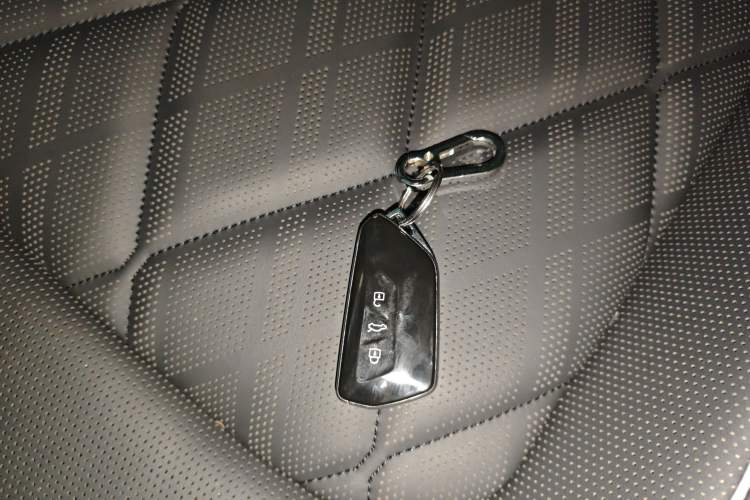 Used Volkswagen Teramont 2024 380TSI Four-Wheel Drive Longxiang Edition
